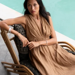 Kimber - Crinkled dress I Walnut