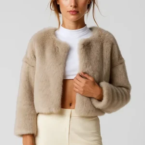 Kort imitationspälsjacka | Lyxig look | Svart eller beige